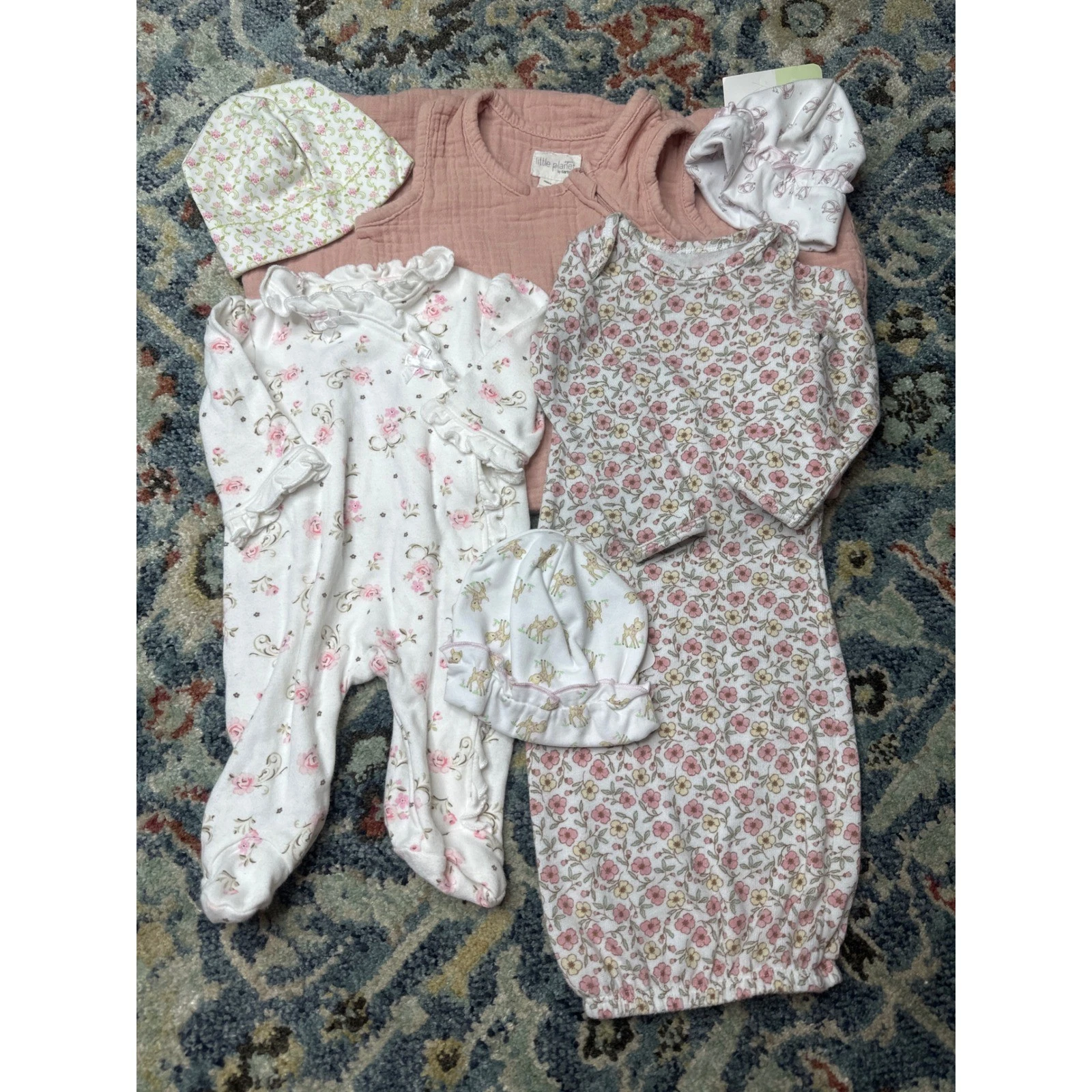 Newborn Bundle Magnolia Baby Little Planet Bundle Girls NB Floral Hats SleepSack