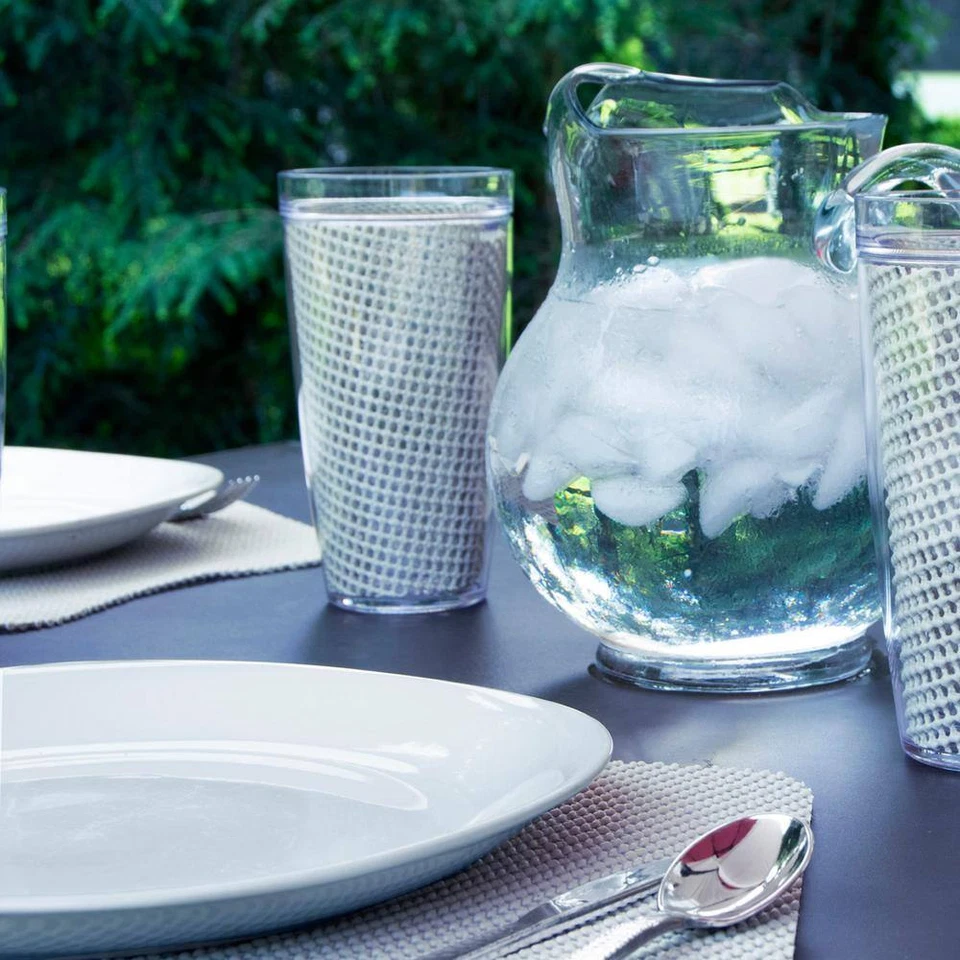 Fishnet 19 In. X 13 In. Light Gray PVC Covered Jute Wedge Placemat (Set of 6) - Image 3 of 4