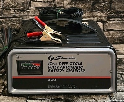 シューマッハ　バッテリーチャージャーSE-50MAJ Schumacher Model SE-50-A 10AMP Deep Cycle Automatic Battery
