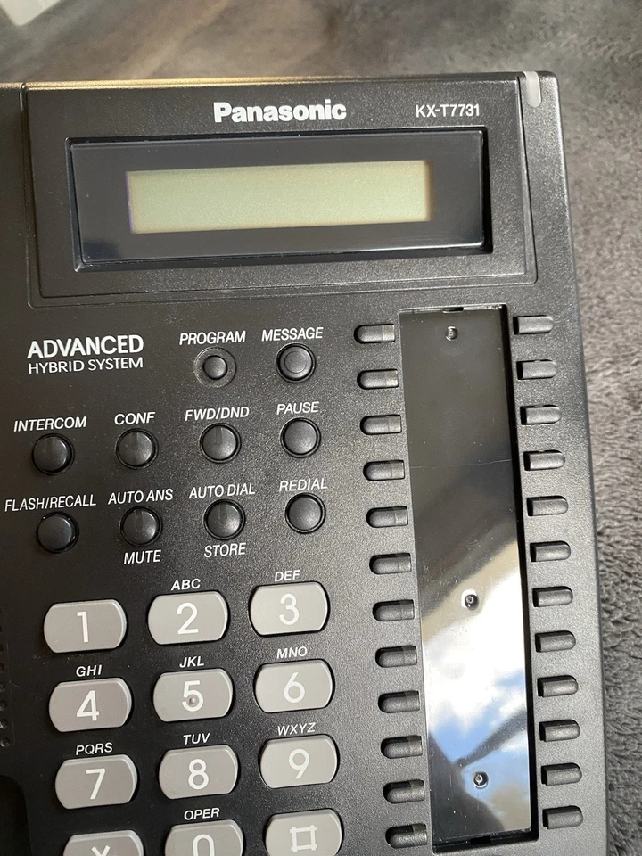 Panasonic KX-T7731 Sistema Híbrido Avanzado Cable Telefónico Retroiluminado LCD-con Soporte Foto 3 de 4
