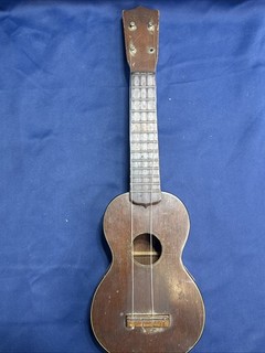 Vintage 1950’s Martin Mahogany Ukulele DAMAGED