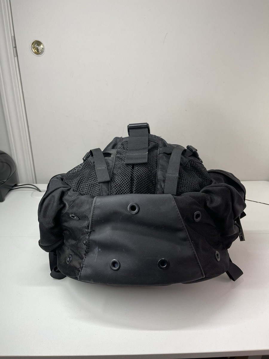Oakley Software Black Icon Backpack Rucksack Tactical Tech Vintage