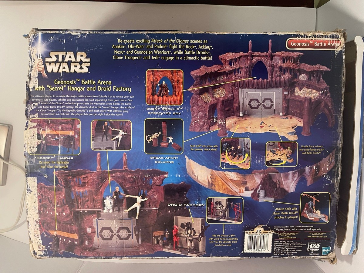 Hasbro Star Wars Attack of The Clones Geonosis Battle Arena Play