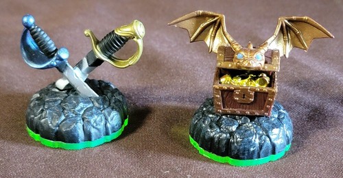 Skylanders Spyro's Adventure Empire Of Ice, Winged Boot, Anvil, Shield, Sparx - Picture 9 of 14