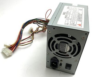 PC Winner Pro PS-250N 250W Netzteil / Power Supply ATX 20 Pin
