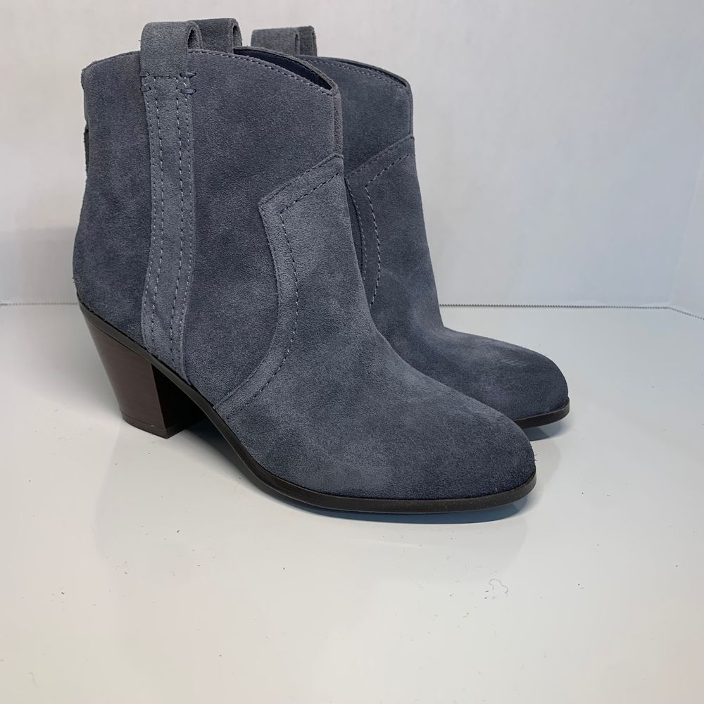 Sam Edelman Grey/Blue Suede Ankle Booties Size