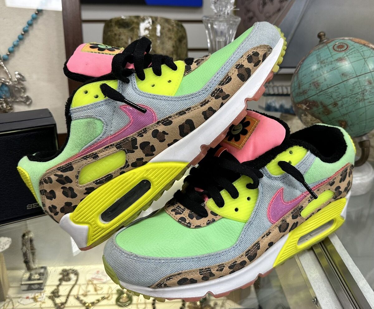 Nike Air Max 90 LX Dancefloor Green LUX 90s Women's Sz 11 Nike Air Max 90 LX Dancefloor Green LUX 90s Women's Sz 11