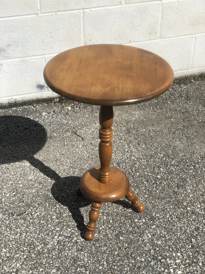 Ethan Allen Amer Trad Solid Maple Birch 3 Leg Pedestal Table Plant Stand Display - Image 3 of 4