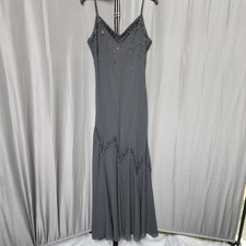 XSCAPE By Joanna Chen Beaded Mermaid Maxi Formal Dress Women's 12 Gray V-Neck