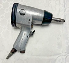 Central Pneumatic No 1644 1/2" Drive Air Impact Wrench 425 Lbs 7000 RPM Works