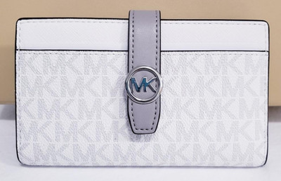 Michael Kors Greenwich Medium Bifold Center Zip Signature Optic White Wallet NWT