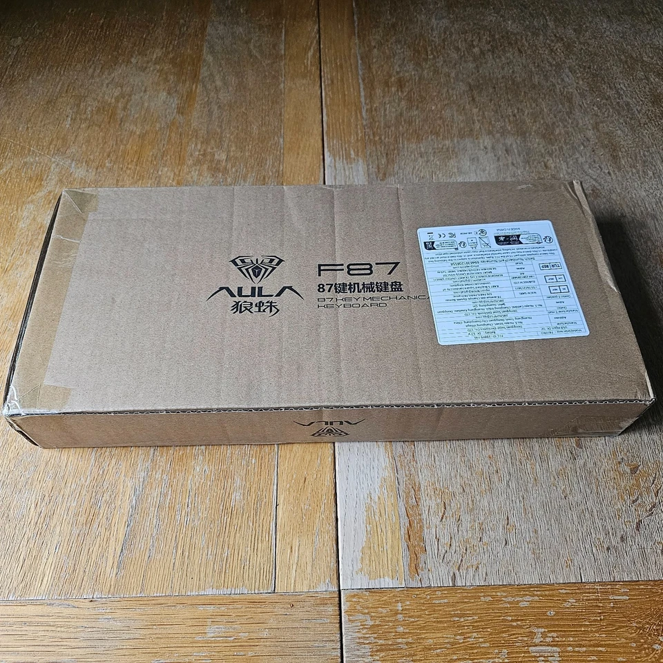 Aula F87 Wireless Mechanical Keyboard, Tri-Mode, Wilderness Green, Gray Wood V3 - Image 3 of 4