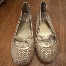 Coach Gold Leather Logo Flats Women's Comfort Round Toe Casual 8.5