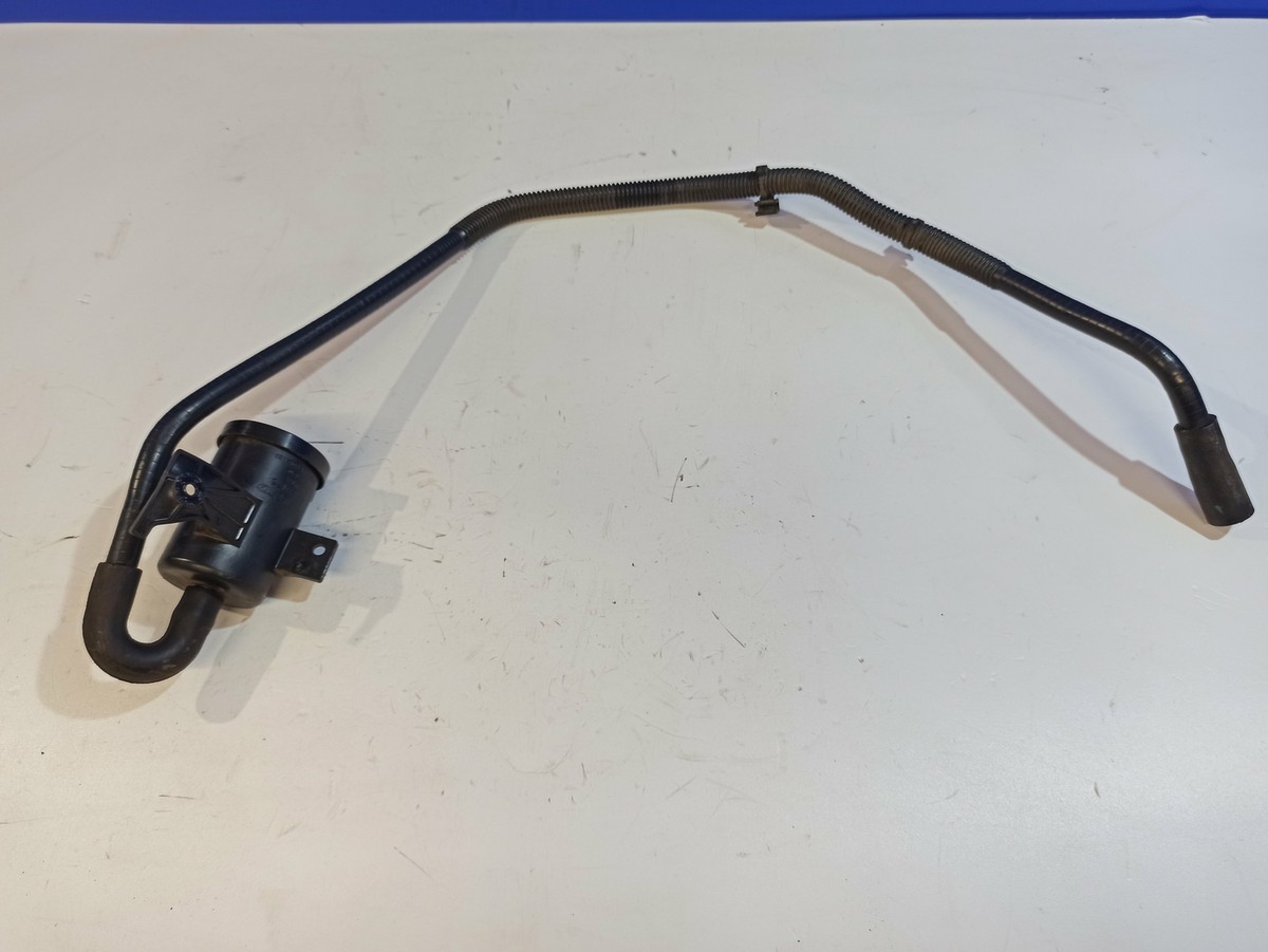 VOLVO V60 T5 Breather 31478376 30750672 2.00 Petrol 180kw 2017 