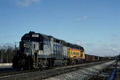 CSX OLD PAINTS 2647 & CHESSIE GP30 ACTION 1994 CSXT ORIGINAL SLIDE | eBay