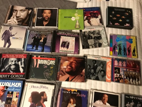 Classic Motown /R&B 23 CD's total of 36 Albums In very good condition