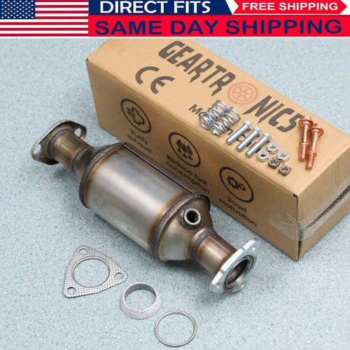 Exhaust Cat Converter W/ Gasket FITS For 19972001 Honda CRV CRV 2.0L