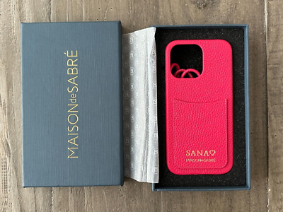 Maison de Sabre Sling Phone Case Shibuya Fuchsia For iPhone 15 Pro