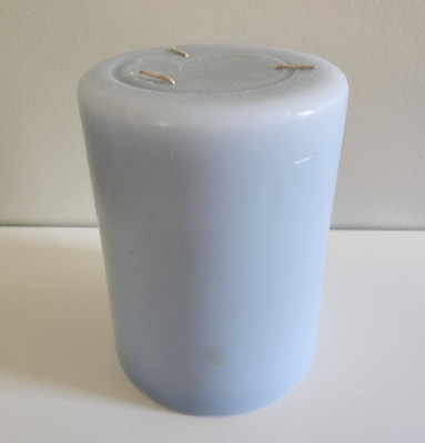 PartyLite 3-Wick Candle 6 x 8 Blue 0187 Retired Large Fresh Floral Linen Light