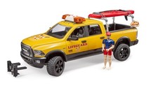 BRUDER, DODGE RAM 2500 Power Wagon mit Rettungsschwimmer; Paddel und Zubehör,...