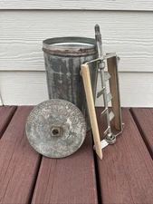 White Mountain 1923 Patent Ice Cream Freezer 4 QT Canister & Dasher Paddle