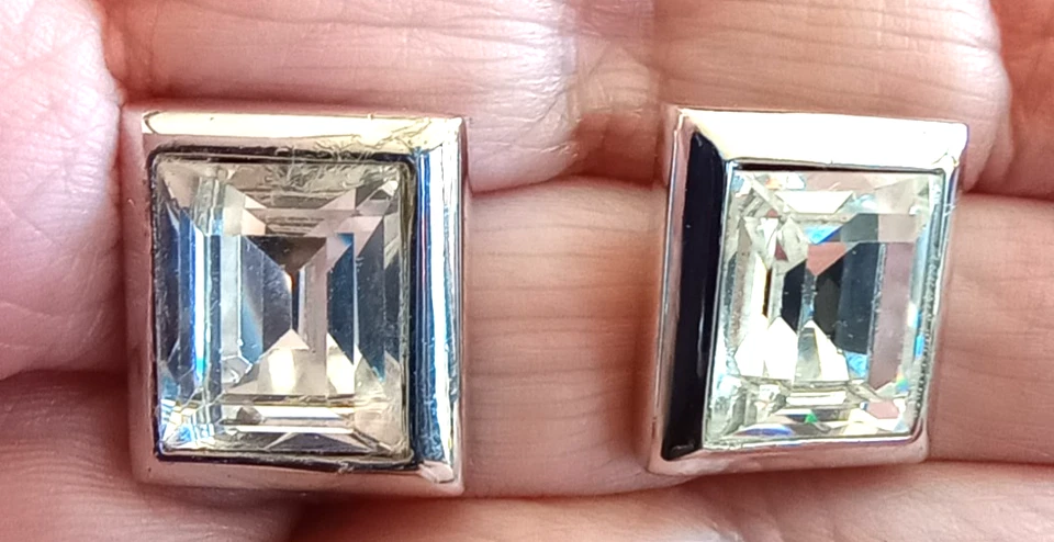 Pendientes Swarovski Pierced Tono Plata Rectángulo Cristal Grande 0.5" Foto 2 de 4