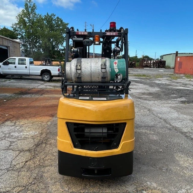 Carretilla elevadora Cat 2C6000 2019 6000 lb usada triple mástil desplazamiento lateral posicionador de horquilla Foto 3 de 4