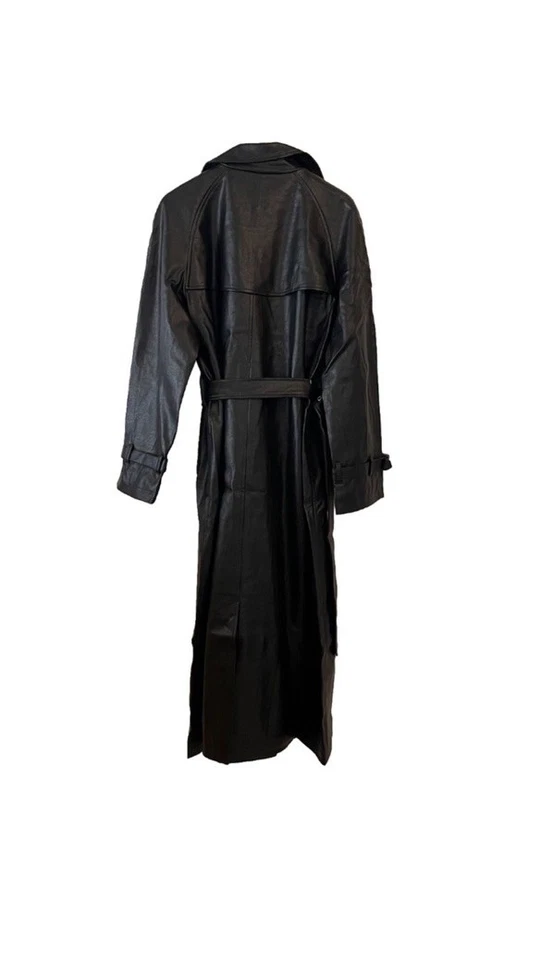 Gabardina Urban Outfitters negra imitación cuero grande nueva con etiquetas de gran tamaño Foto 2 de 4