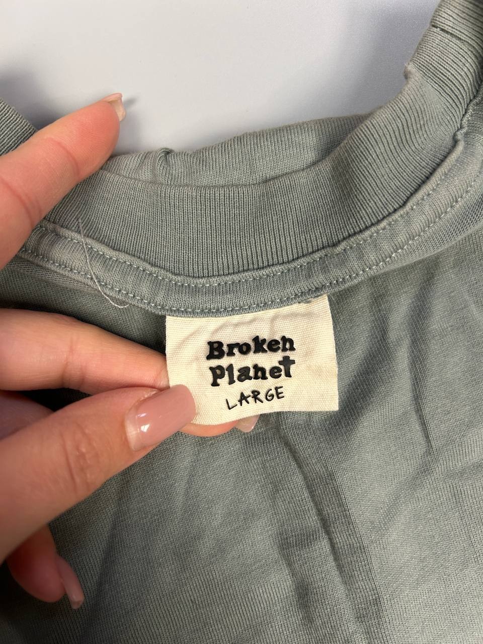 Broken Planet Market Outerspace Basic Logo Shirt … - image 5