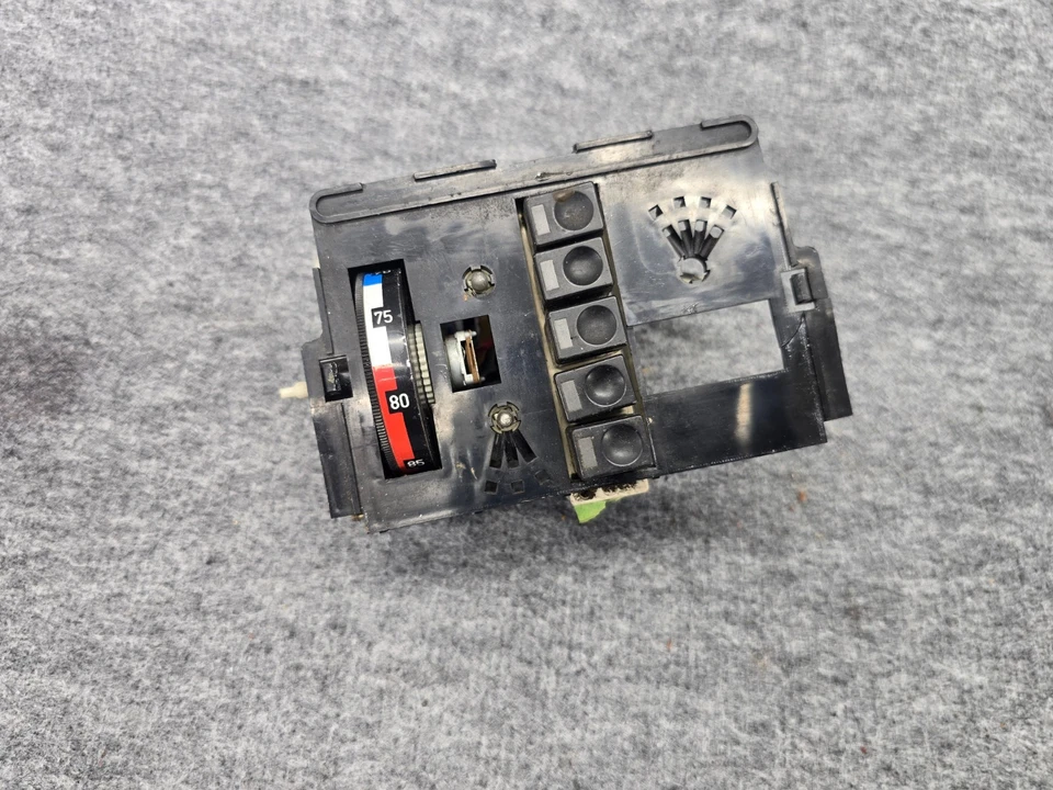 Переключатель климат-контроля переменного тока в сборе для Mercedes R107 380 Sl 450 SL 560 SL от оригинального производителя - Изображение 2 из 4