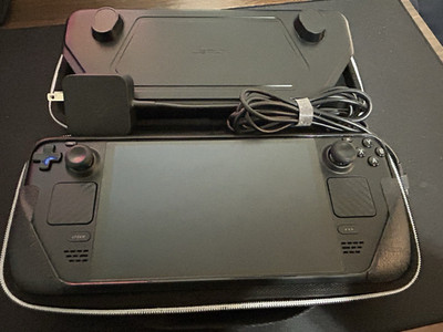 Valve Steam Deck OLED 512GB W/Case and Several Accessories