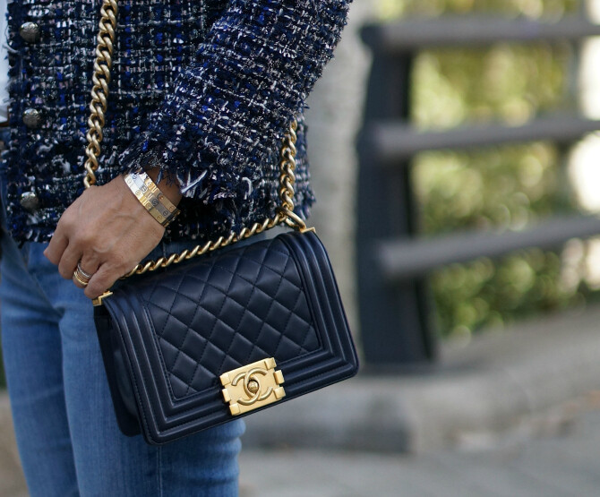 ZARA ネイビー ジャケット 美品 ZARA ザラウーマン テーラードジャケット 金ボタン