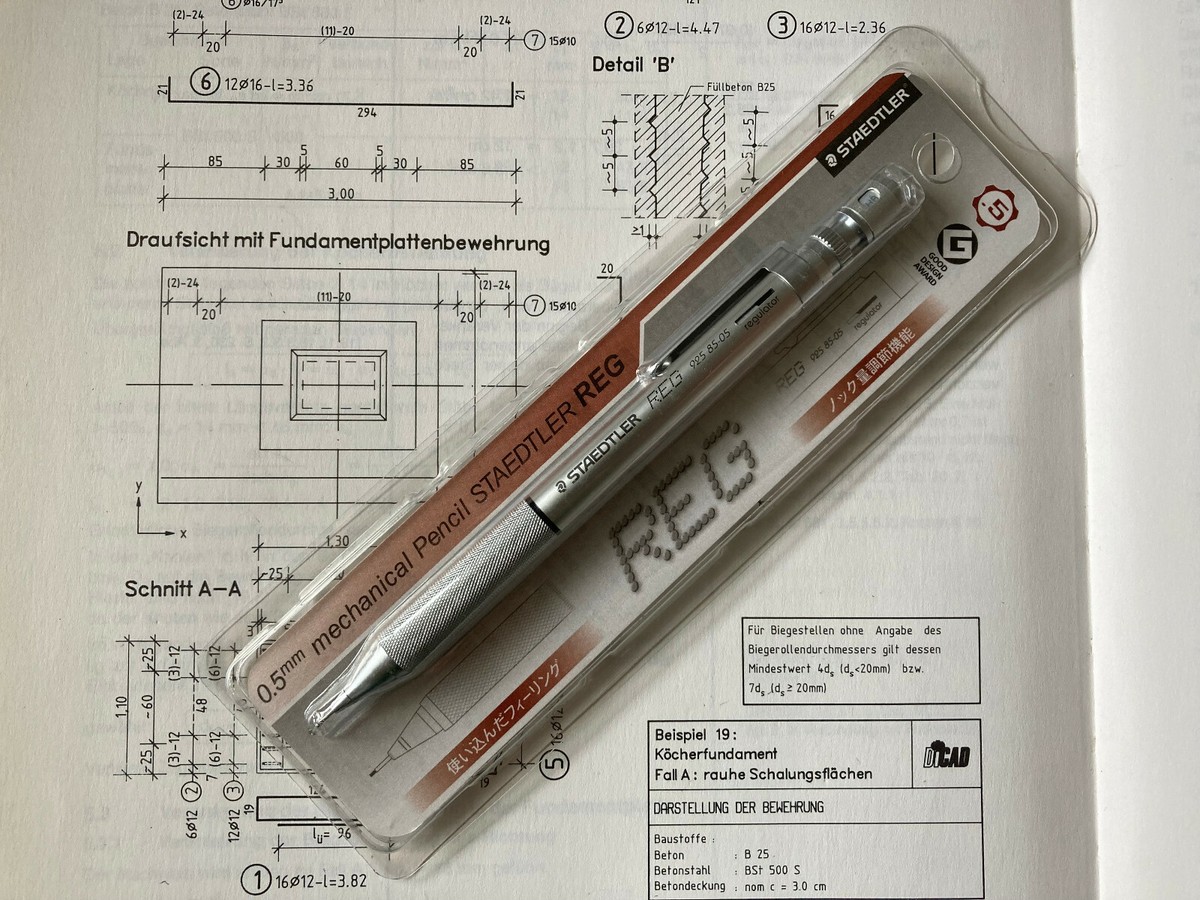 Vintage Mechanical Pencil STAEDTLER REG 925 85-05 : 0.5 mm : Boxed 