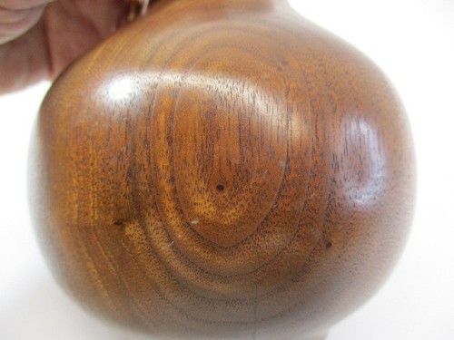 Hand Carved Turned Hardwood Wood Vase Lansing (MI) Art Gallery Sticker Solid - Picture 9 of 13
