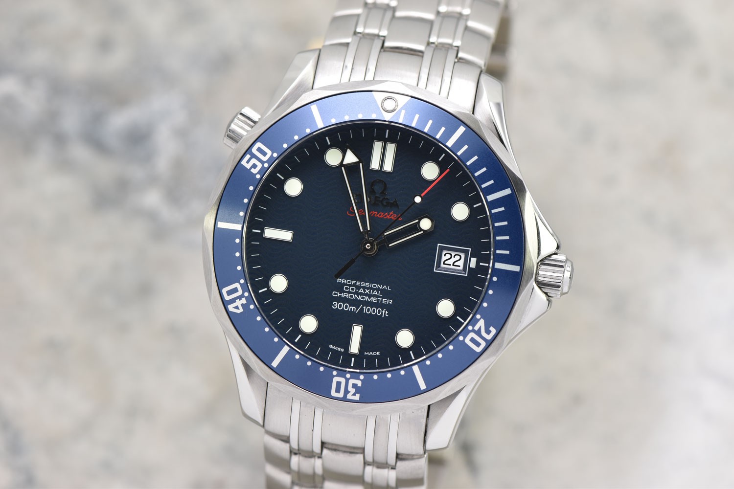 Omega Red Seamaster Professional 300M Co-Axial Automatic Blue Dial 41MM 2220.80