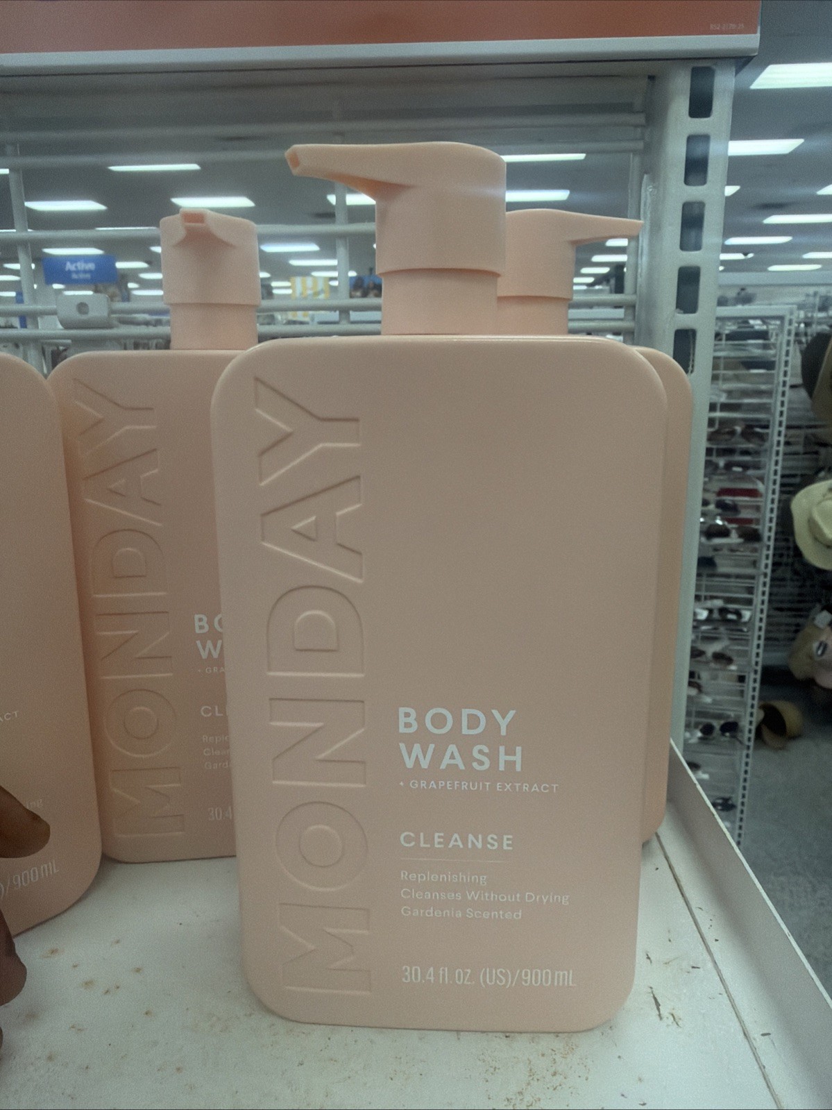 MONDAY  Body Wash Gardenia Scent Grapefruit Extract 20.2 fl oz ONLY $5 SHIPPING!