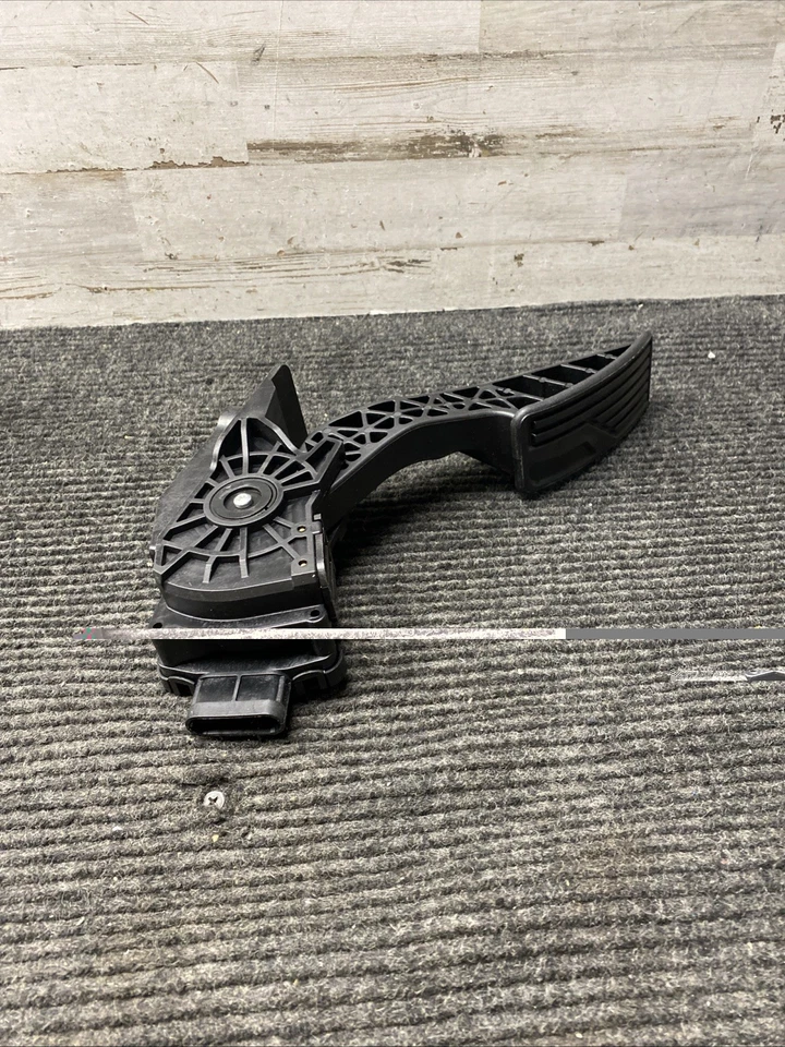 Pedal acelerador Dorman 699-107 - Imagem 3 de 4