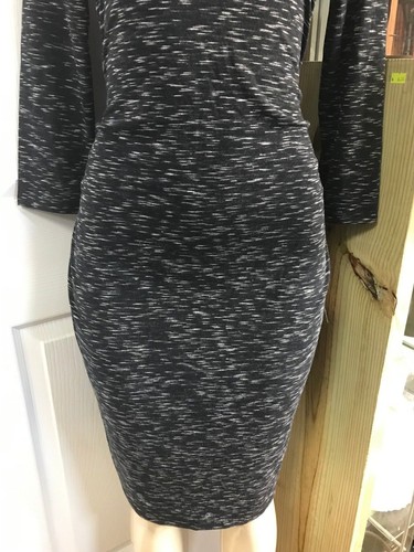Sexy Liz Lange Maternity Black Spacedye Sleeve T-Shirt Dress - Picture 5 of 11