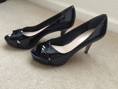 via spiga peep toe pumps