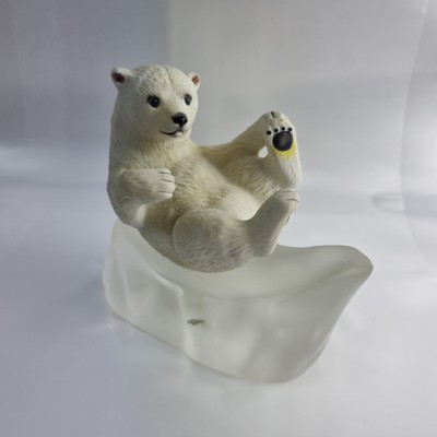 Schöne Franklin Mint The Humane Society Of The USA - Snow Cub - Roslyn Carren 1988