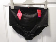 SPANX THINSTINCTS 2.0 INVISIBLE SHAPING BRIEF IN VERY BLACK  SIZE LARGE