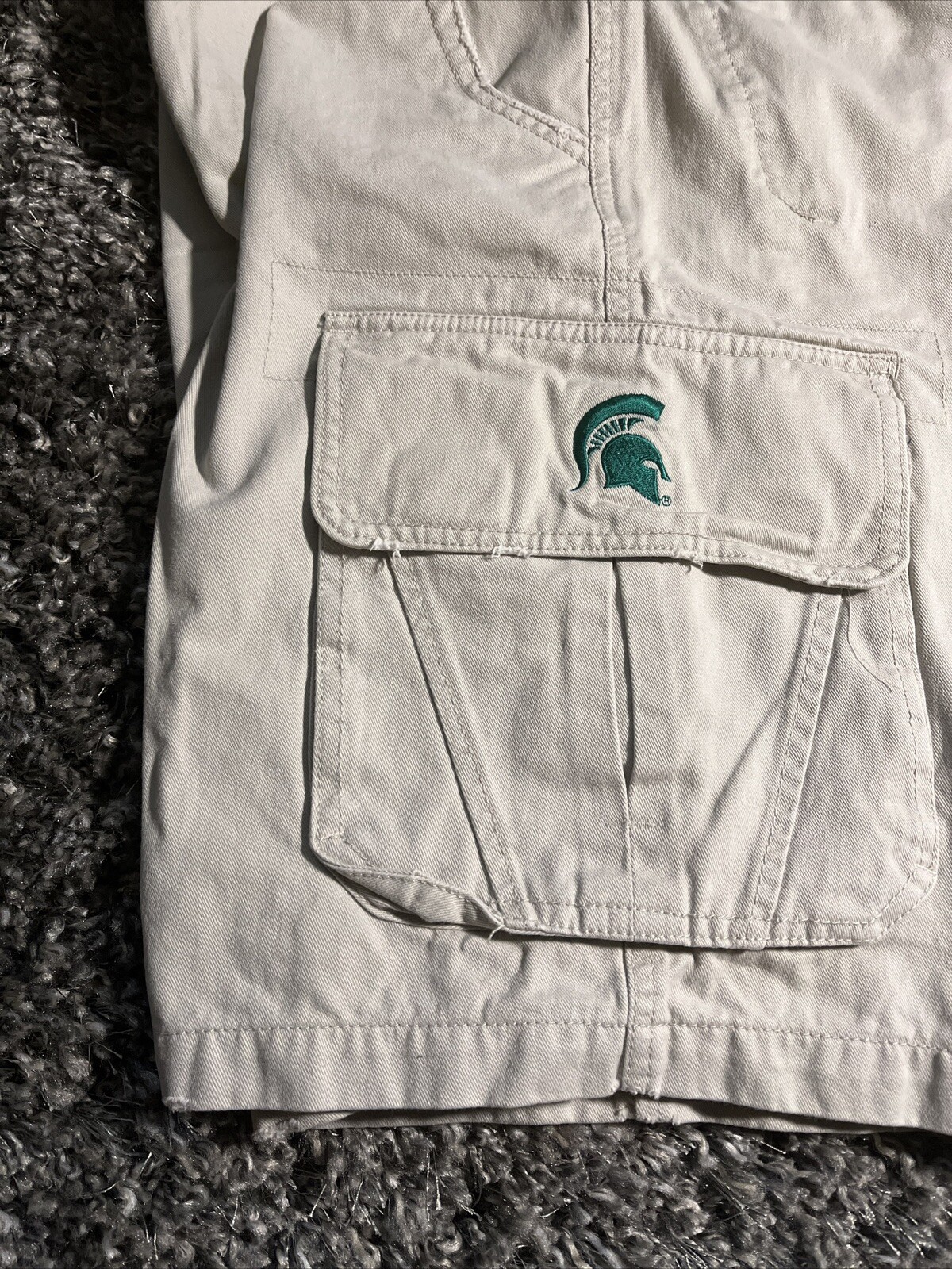 Picture 6 of 24