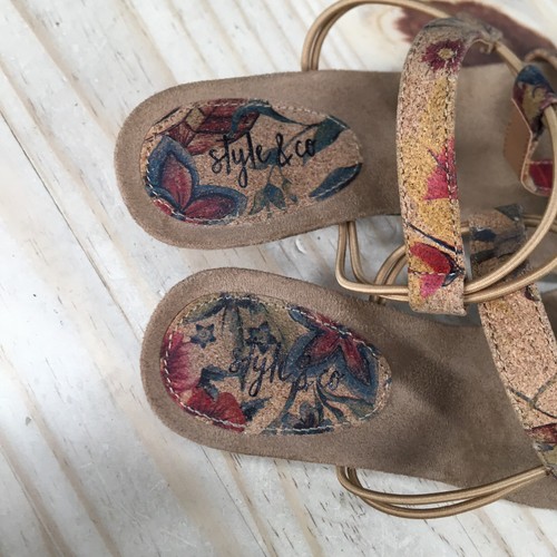 Style & Co Sandal Womens 6M Beige Mulan Floral T Strap Slip On Wedge Heel Suede - Picture 10 of 12