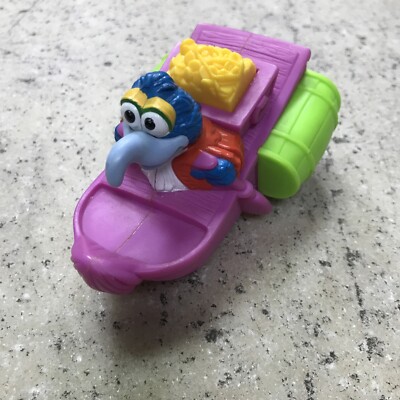 The Muppets Gonzo Boat Muppet Treasure 1995  Jim Henson - Works! Nice! Fast Ship