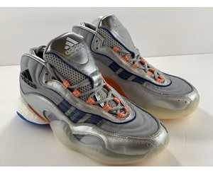 kobe bryant silver shoes
