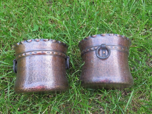 2 Kupferkessel Übertöpfe Hexenkessel Hammerschlag mit Eisenringen alt - Bild 8 von 13