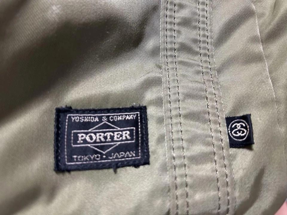 Mochila de nailon verde salvia Stussy x Porter Yoshida exclusiva de Japón Foto 4 de 4