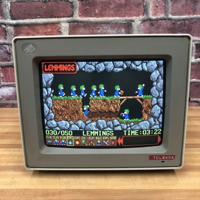 IBM Personal System/2 PS/2 8513 Color CRT Computer Monitor - WORKS GREAT