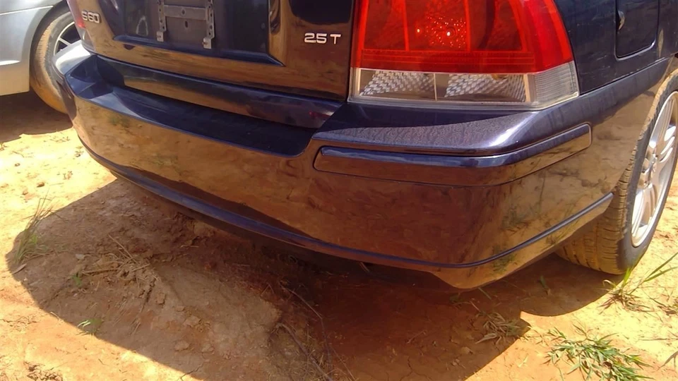 Parachoques trasero sedán sin asistencia de estacionamiento compatible con 05-09 VOLVO 60 SERIES 251672 Foto 2 de 4