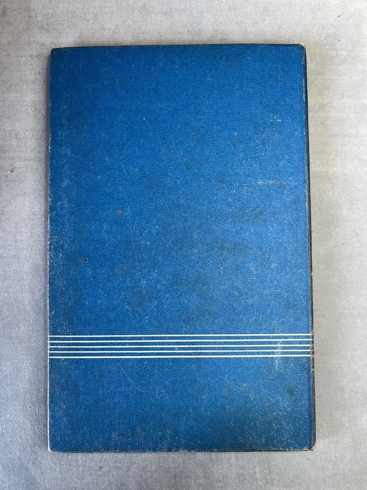 Sing High Sing Low : a two-part song book for Soprano and Baritone - 1962 HB - Image 3 of 4